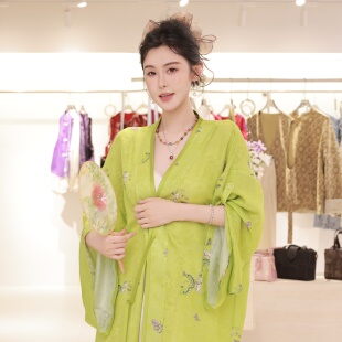 JINYU矜羽【花间序2】 李德喜喷绘罗禅意新中式上衣老钱风褶衣女