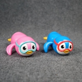 EB4外单儿童洗澡玩具小企鹅发条玩具可爱小企鹅游泳戏水