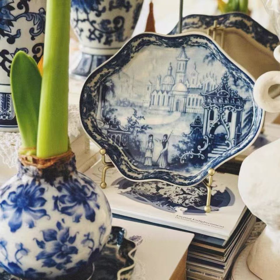 景德镇骨瓷餐具套装2025新款碗盘碗碟套装家用乔迁新居釉下彩陶瓷