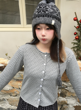 灰色条纹针织上衣女2026早春新品小个子修身百搭打底开衫上衣