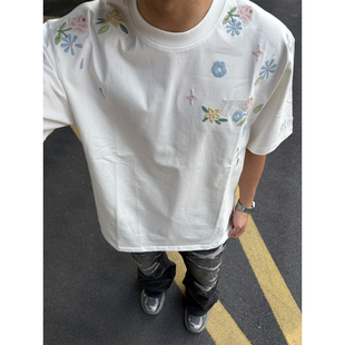 2026新款 国潮牌花瓣刺绣短袖 T恤男女重磅纯棉高街圆领情侣装 夏季