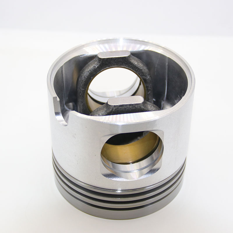 发动机件活塞缸套活塞环四配套