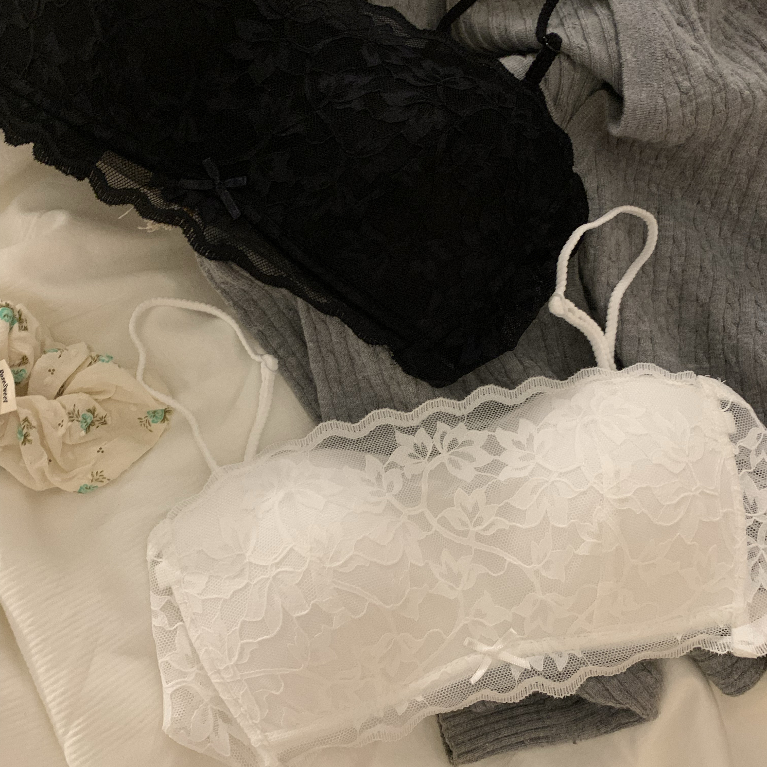 抹胸无肩带内衣女防滑小胸聚拢不空杯夏季薄款性感蕾丝白色文胸罩