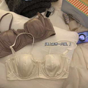 轻奢高级感半杯绸缎光面内衣女薄款 法式 显胸小防下垂兔耳朵文胸罩