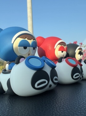 怀旧跑跑卡丁车宝宝熊猫G3pro汽车摆件车载装饰车内饰品 桌面手办