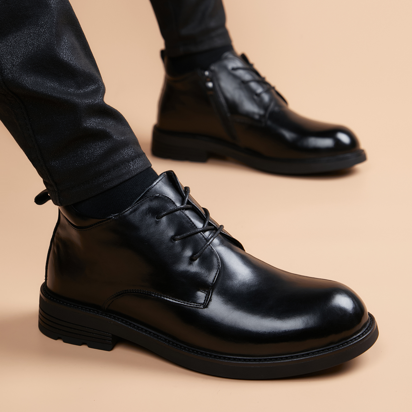 冬季加毛保暖短靴时尚马丁靴青年