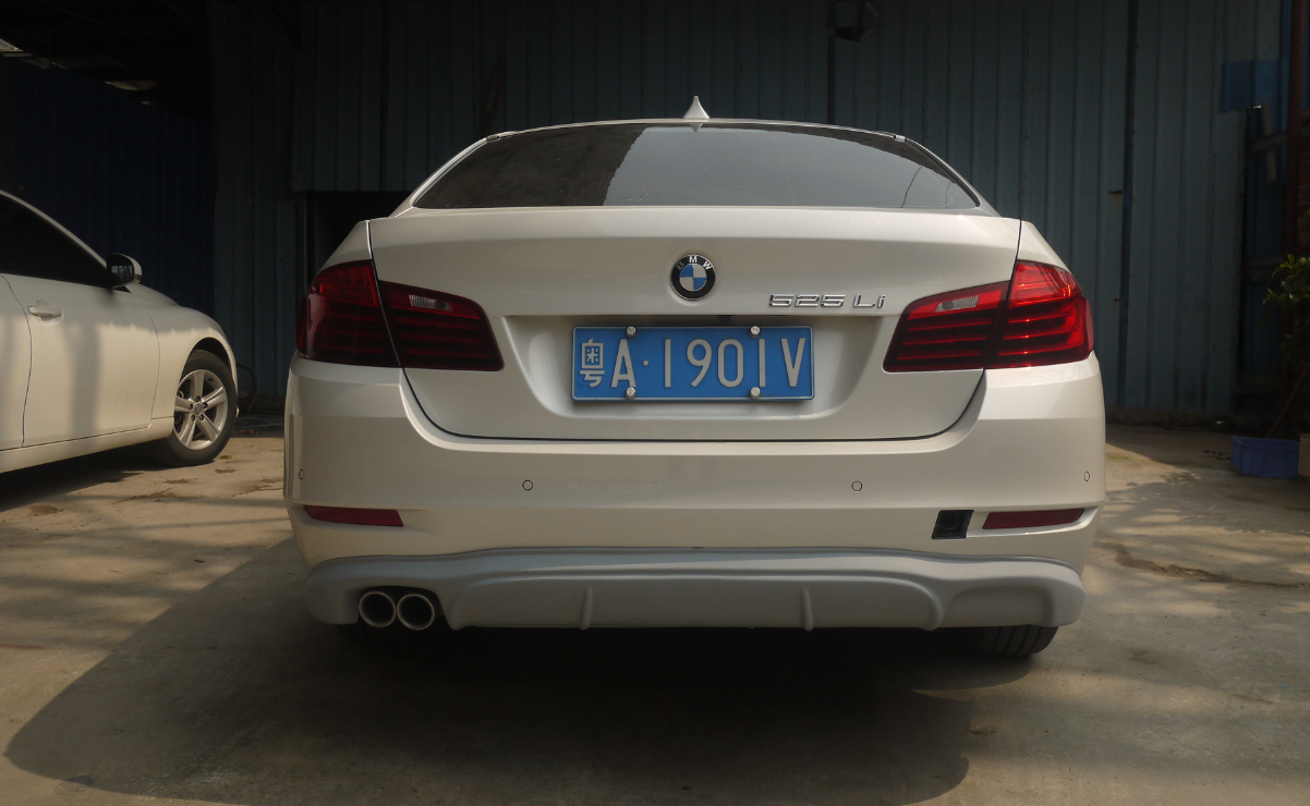 11-14宝马新5系F10 F18 520 523 528LI改装AC款小包围前后唇侧裙