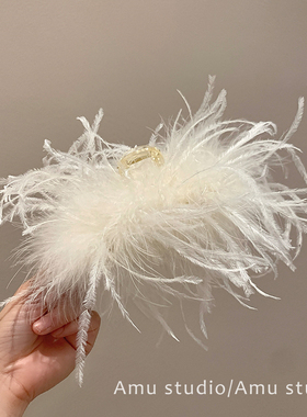 高级感白色羽毛大号抓夹女气质超仙优雅后脑勺盘发鲨鱼夹发夹发卡