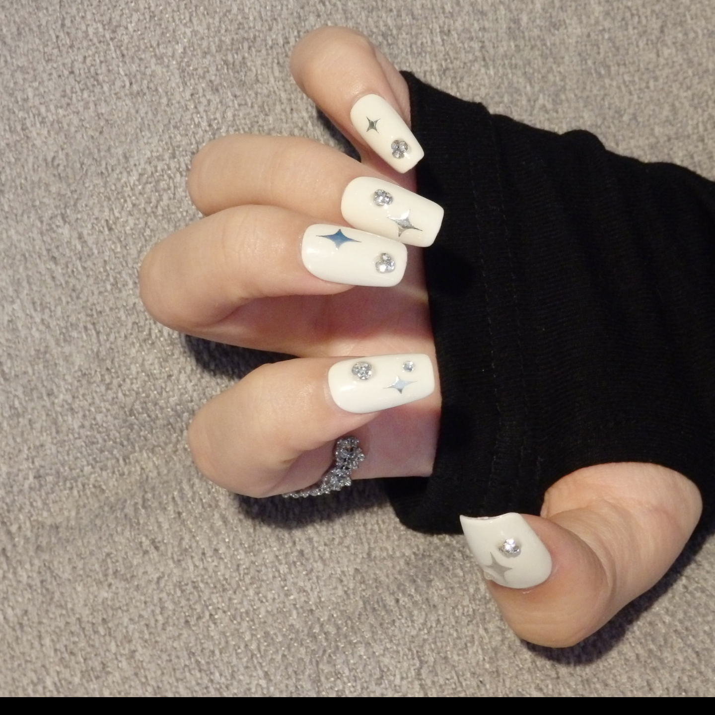 29白色纯色短款ing纯手工甲定制穿戴甲小众成品美甲贴片2025新款