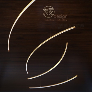 现代简约铝材细长条弧形吊灯公司大厅前台写字楼办公桌装饰吊灯具