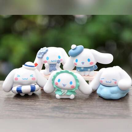 新品玉桂狗泳圈大耳狗盲盒可爱卡通少女圣诞节礼物书桌ins风摆件