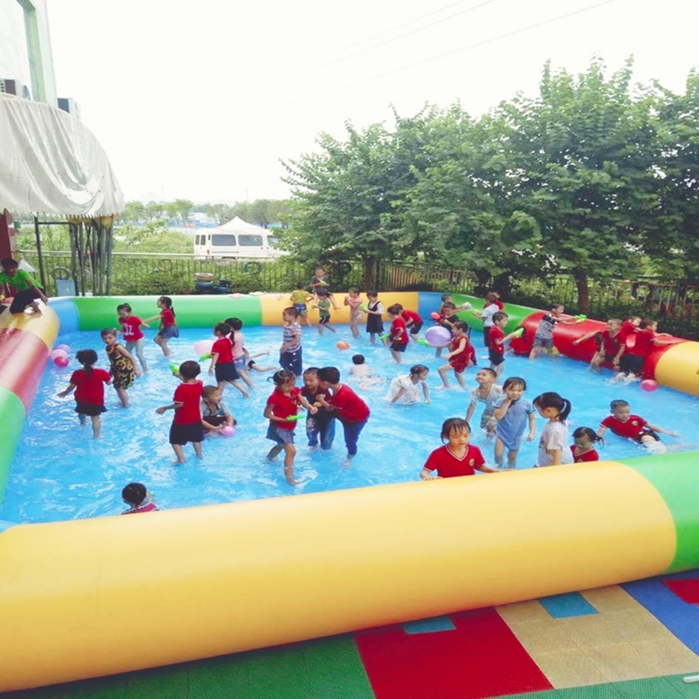 幼儿园玩水池充气水池户外水上乐园儿童游泳池鱼池大型加厚戏水池