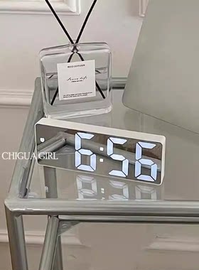 ins静音数字电子钟闹钟夜光镜面学生桌面智能简约多功能时钟台式