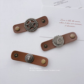 英伦复古机车手工深棕皮扣丝巾方巾装 饰领巾小围巾丝巾扣皮扣环扣