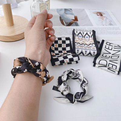 黑白风窄长条小丝带巾领巾