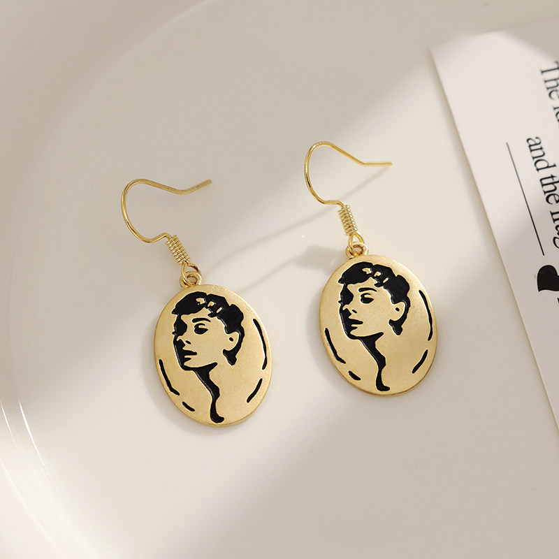 慵懒法式耳环气质名媛复古赫本风耳饰女高级感冷淡风头像耳坠百搭