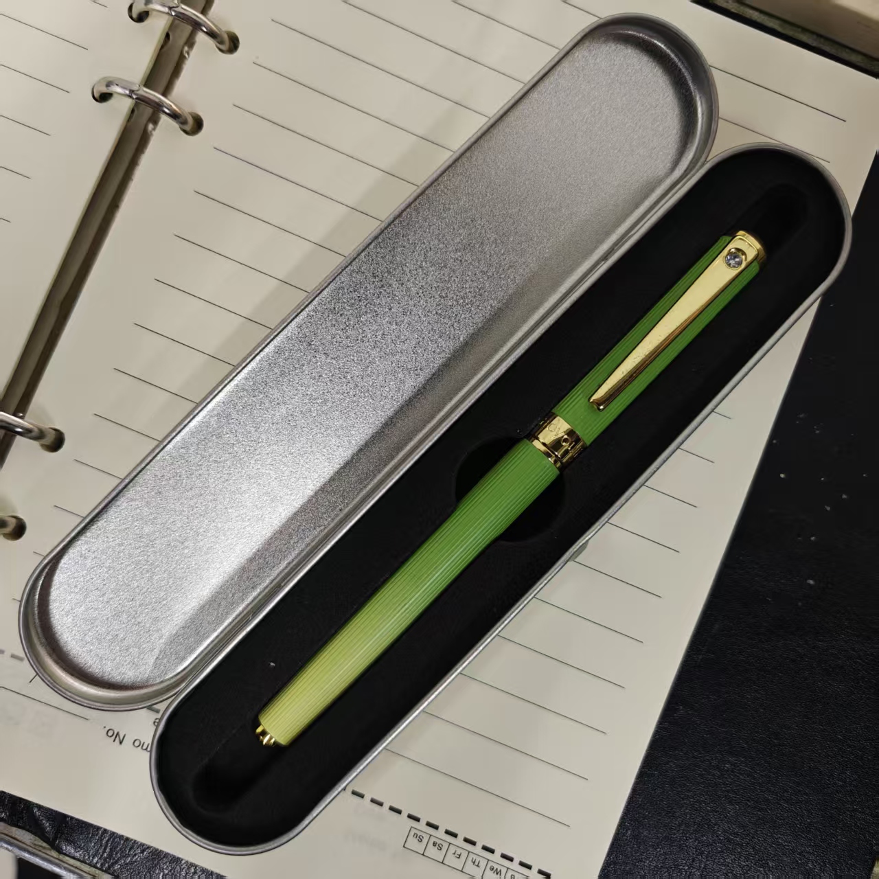 钢笔礼盒子马口铁盒礼物笔盒收纳盒商务礼盒包装文具金属铁盒