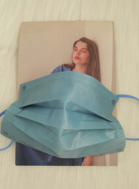 雾霾蓝口罩一次性女高颜值2025新款单独包装潮款成人热销三层防护
