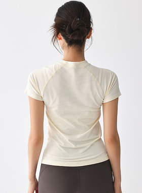 运动短袖女夏修身显瘦无缝速干跑步运动t恤普拉提健身服瑜伽上衣