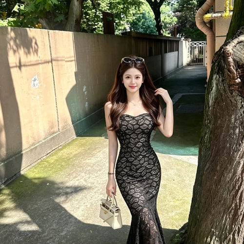 法式名媛抹胸蕾丝鱼尾连衣裙
