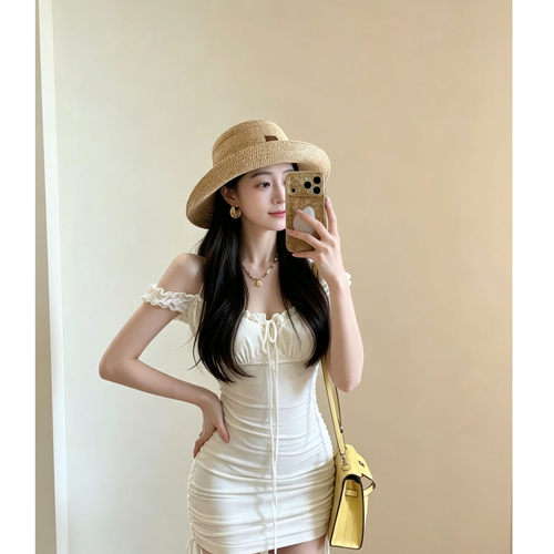 夏季纯欲挂脖胸垫包臀连衣裙