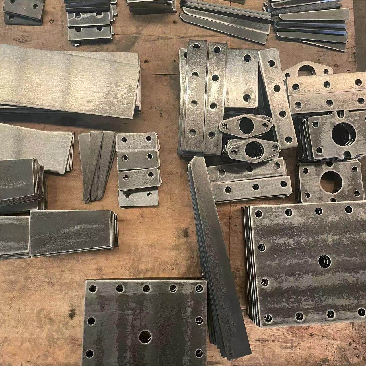 铁板金属加工 激光切割折弯攻丝 A3 Q235碳钢板切割 批量定制做,金属材料及制品,金属加工件/五金加工件,淘宝优惠券,粉丝福利购,淘宝优惠卷