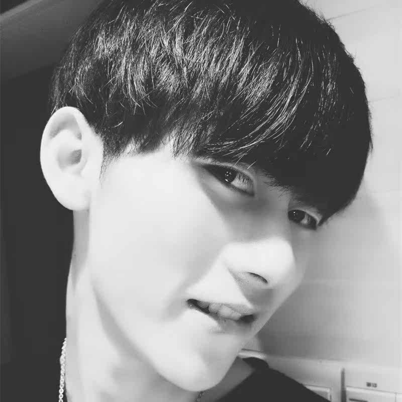 Perruque cheveux raides Court - Ref 2610379 Image 3