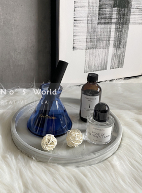 轻奢风卫生间组合白色浴室摆件