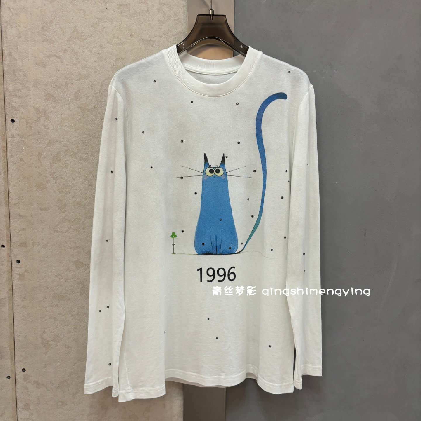 时髦小众长尾猫1996涂鸦印花长袖T恤女 早秋薄透宽松舒适百搭上衣