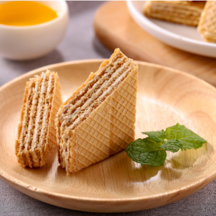 台湾进口 明奇香芋牛奶花生酱夹心酥400g 小吃零食威化饼干大礼包