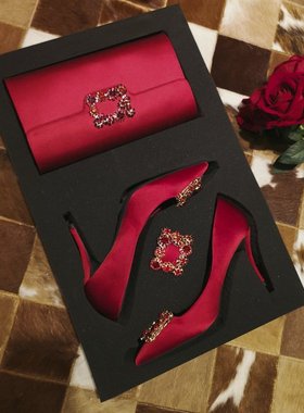 秀禾服大红色婚鞋新娘婚纱鞋高跟尖头女细跟女单鞋水钻方扣伴娘鞋