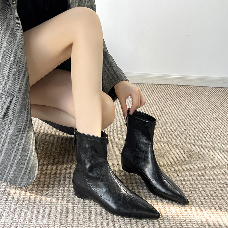 真皮内增高尖头弹力短靴女瘦瘦靴