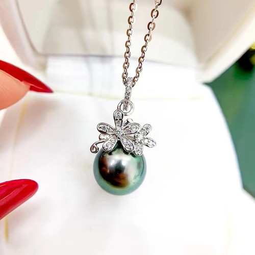 威尔娜斯铜繁花精致遮瑕吊坠