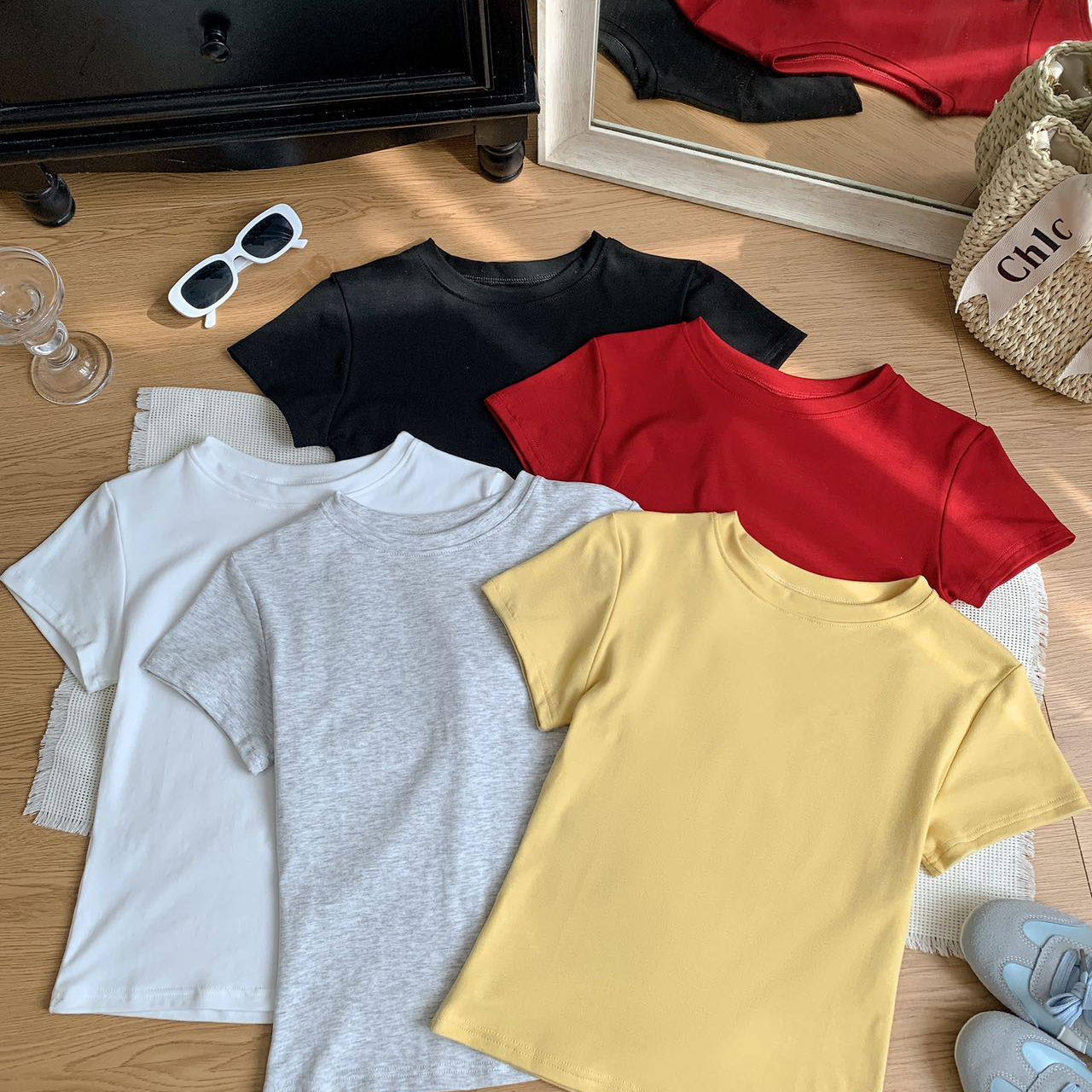 美式辣妹短袖正肩T恤女2025夏季新款小个子内搭修身显瘦外穿上衣