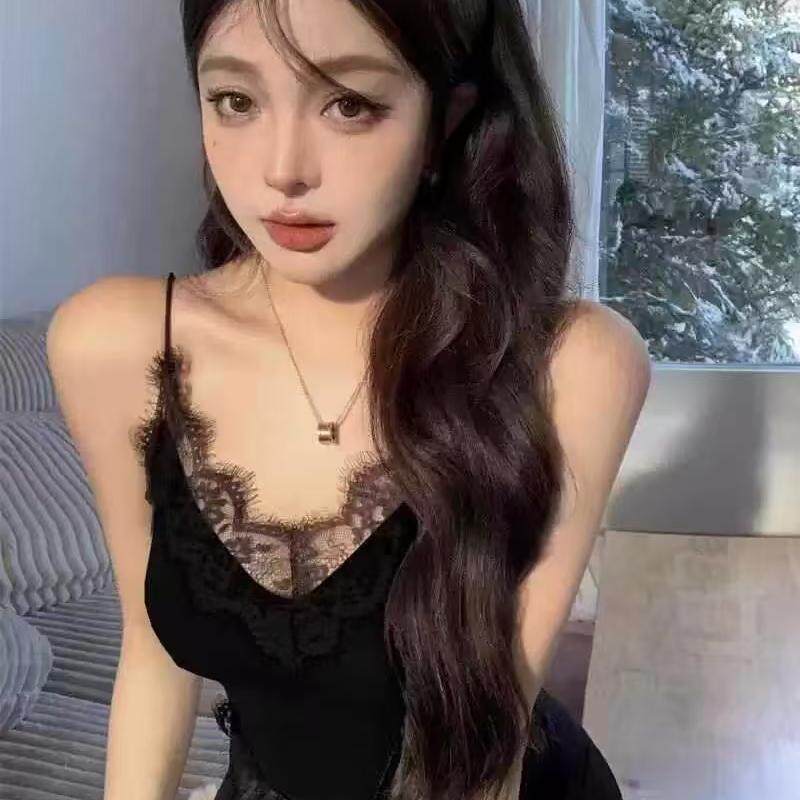 纯欲风性感辣妹吊带背心抹胸上衣