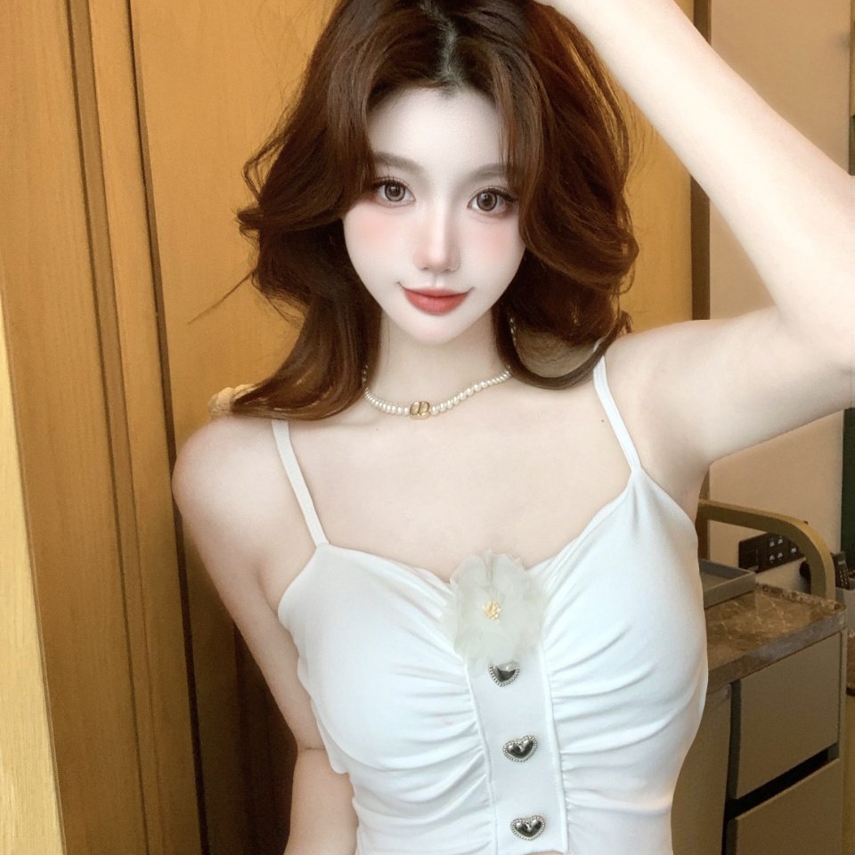 甜美性感立体花朵不规则吊带背心女夏季内搭外穿带胸垫美背上衣潮