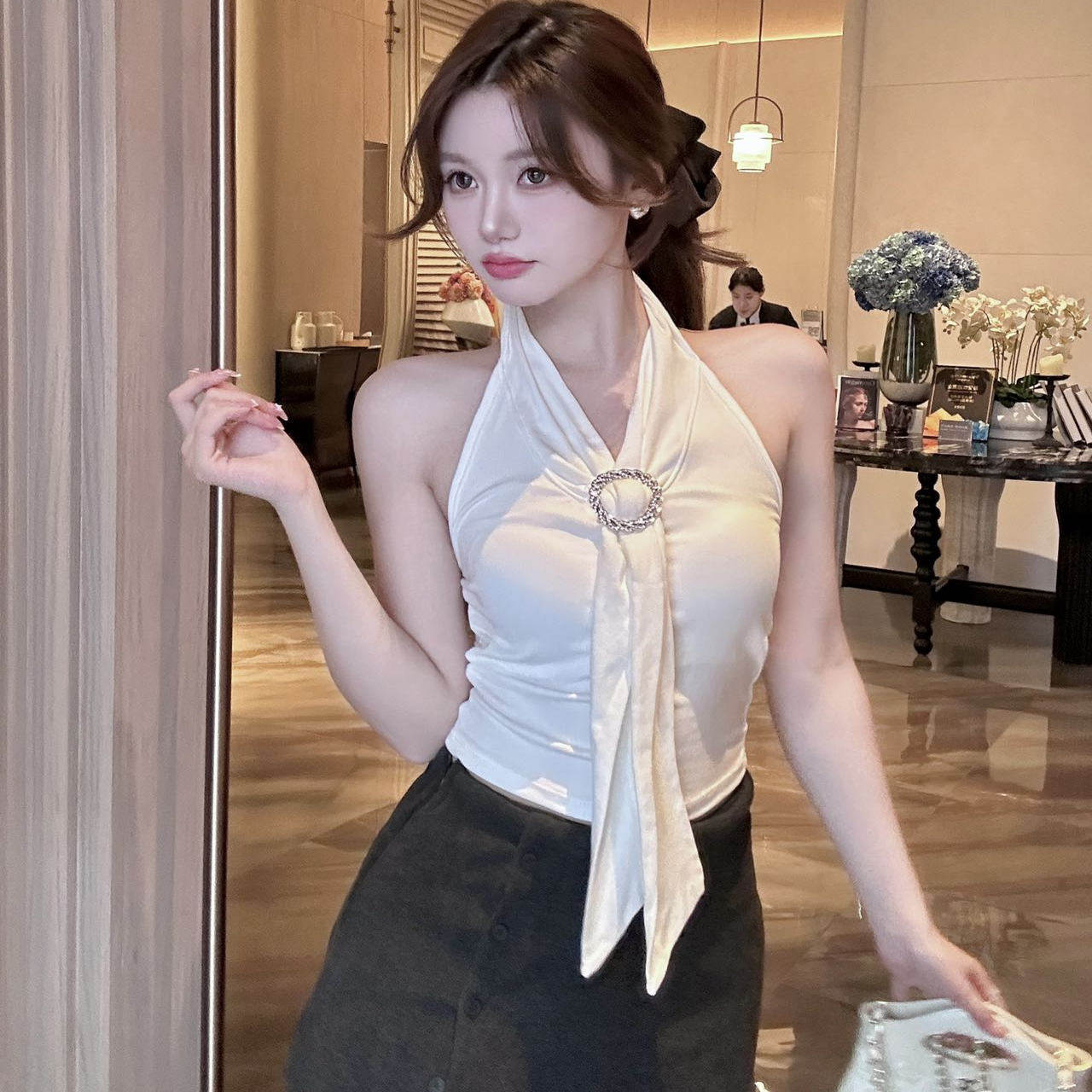 性感V领挂脖吊带背心美背上衣潮