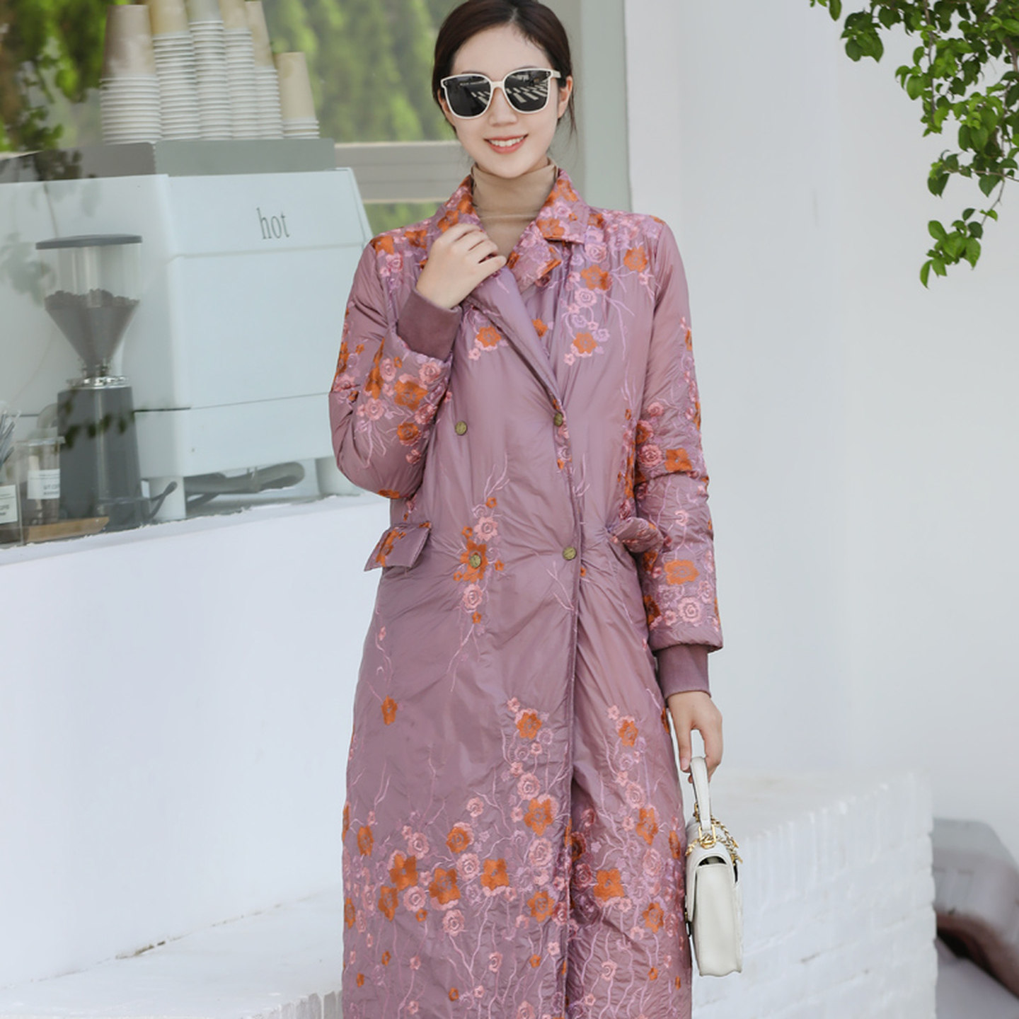 拜占庭的森林西装领时尚羽绒服冬季保暖复古刺绣中长款风衣外套女