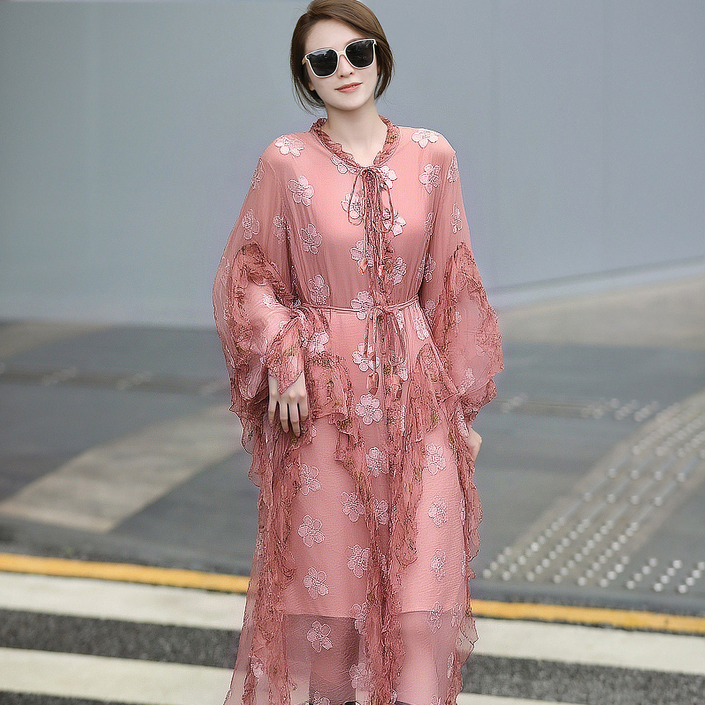 拜占庭的森林桑蚕丝棉服大码女装胖mm显瘦高档刺绣中长款棉衣外套