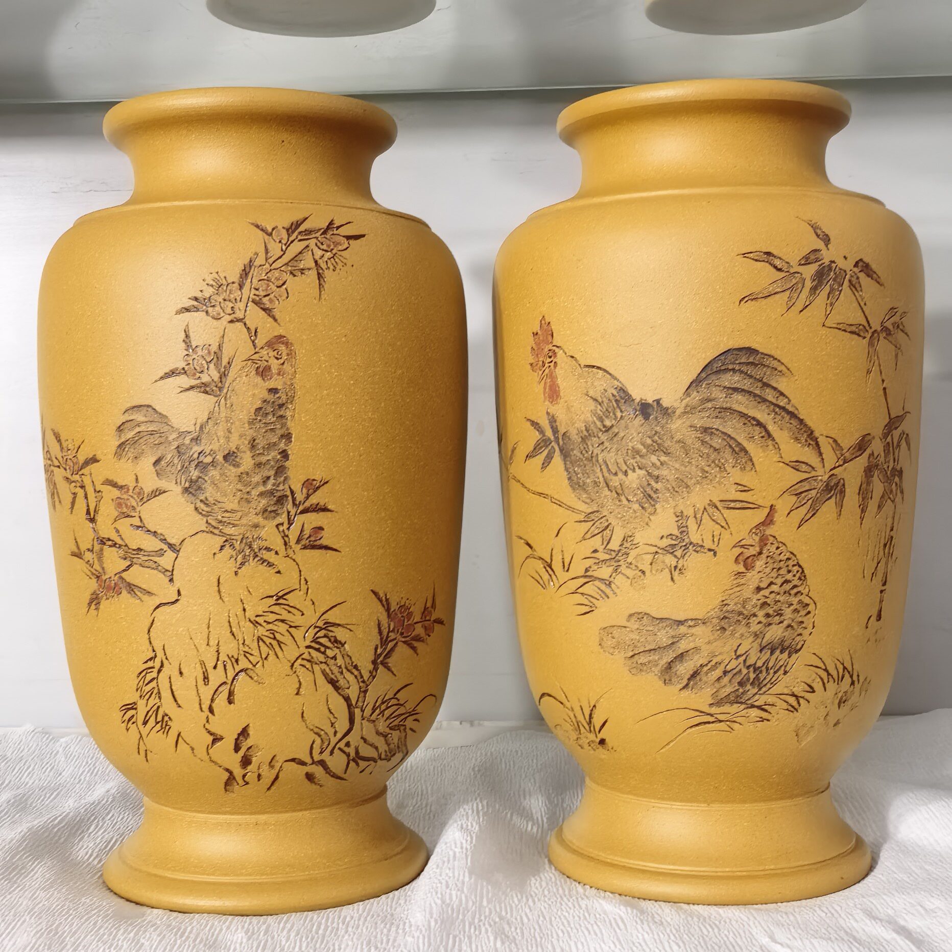 满意紫砂全手工制作精品黄金段泥刻绘花瓶24&times;9现货一对