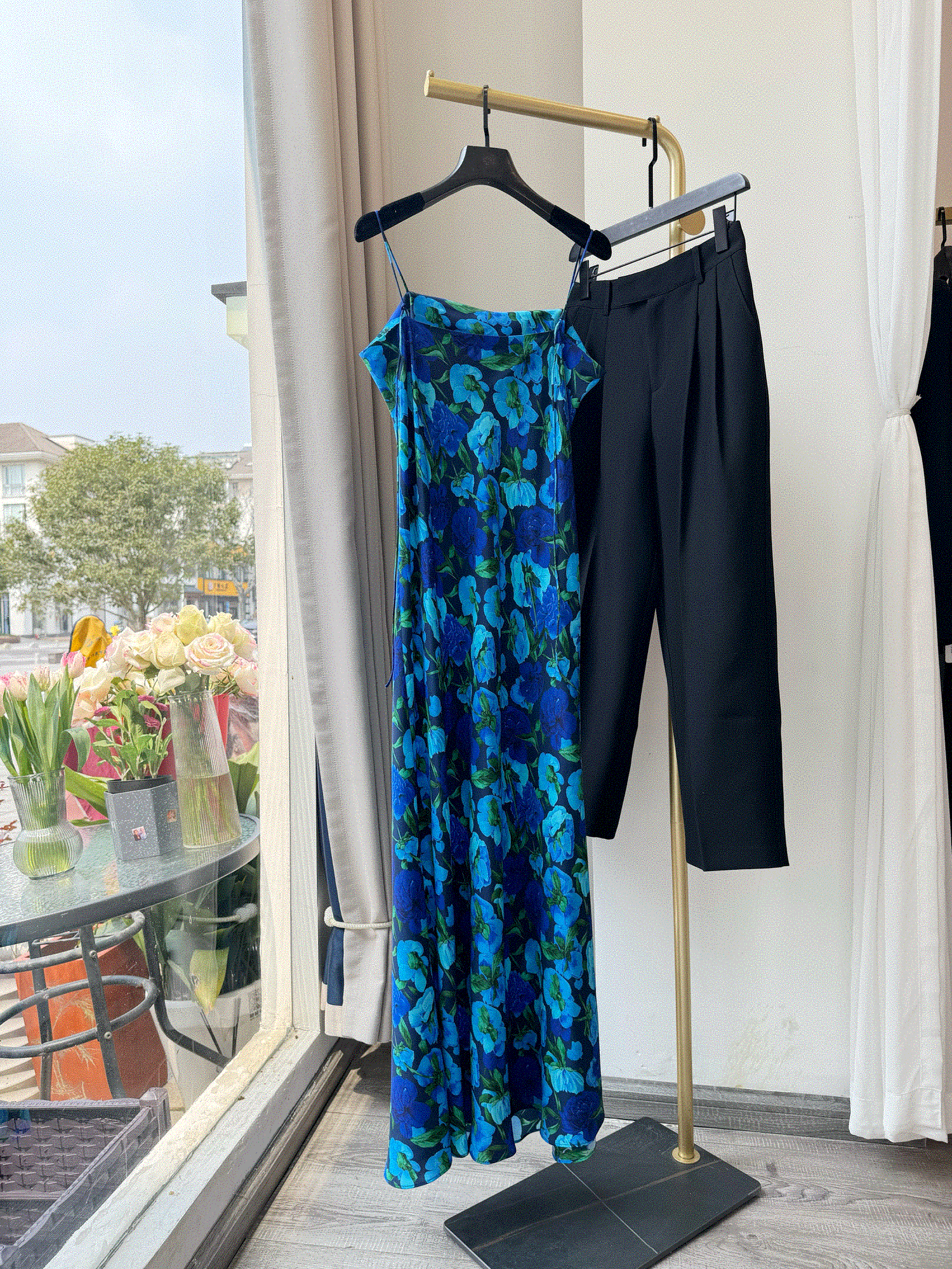 Free to wear 女士花卉印花超长吊带裙真丝连衣裙新款