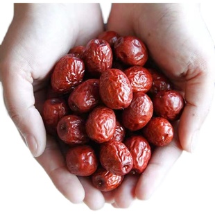 新疆鸡心枣红枣正宗新疆鸡心枣小枣2斤5斤大果红枣熬粥煲汤孕妇