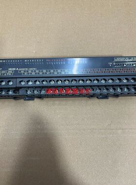 华兴数控系统WA-32XTA拆机的实物图通电正常显示