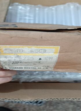 寺崎断路器T0-225CB，225A。外盒稍旧，