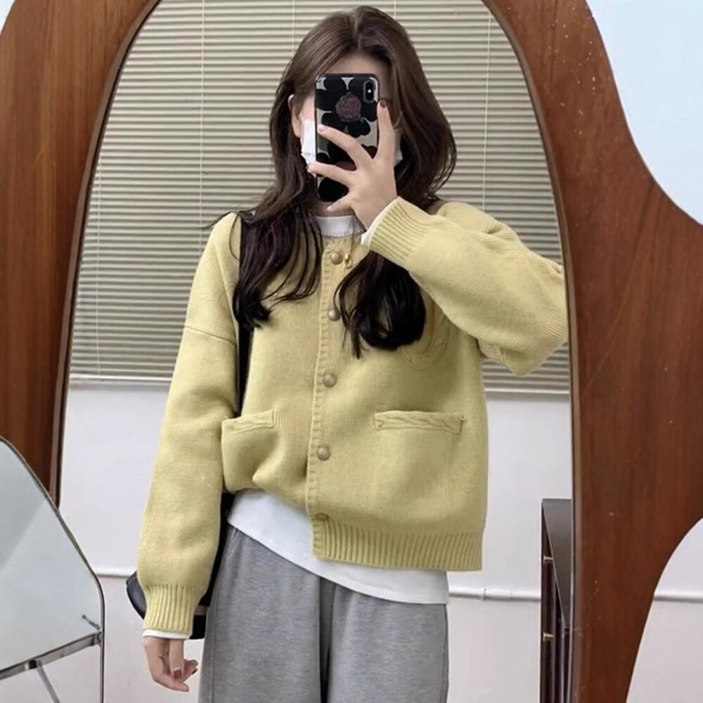 日系小香风针织开衫女秋冬高级感