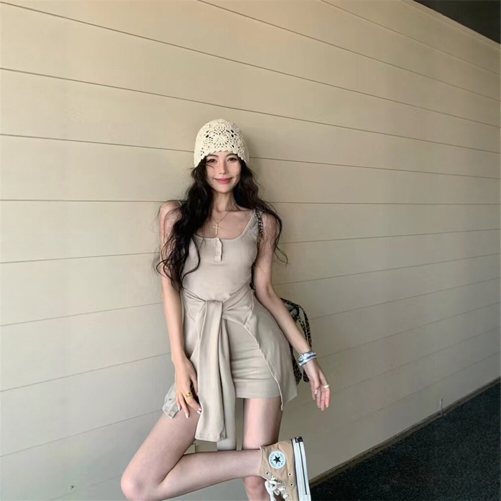 日系假两件带胸垫吊带连衣裙女