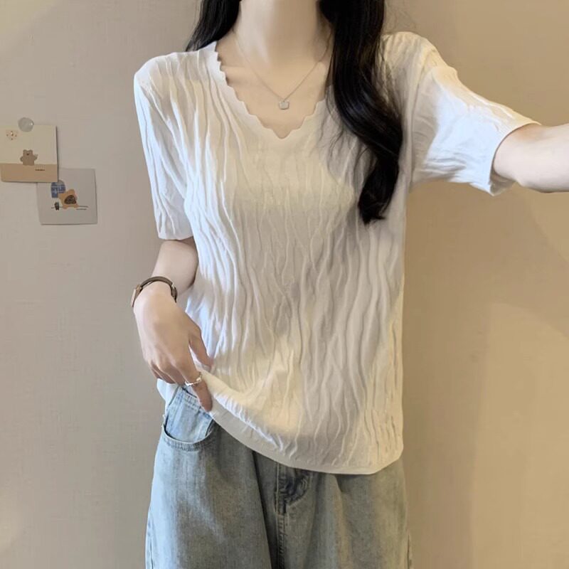高级感V领显瘦遮肚短袖T恤女