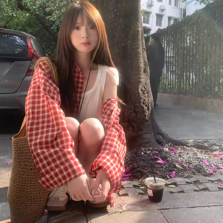 格子复古风休闲防晒衬衫女