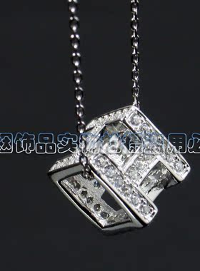 925银微镶立方体镂空女士吊坠