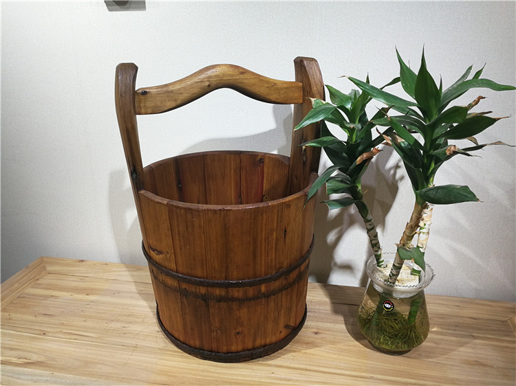 古典提水桶旧中号木桶旧手提水桶木质水桶影视舞台道具收纳桶摆i.